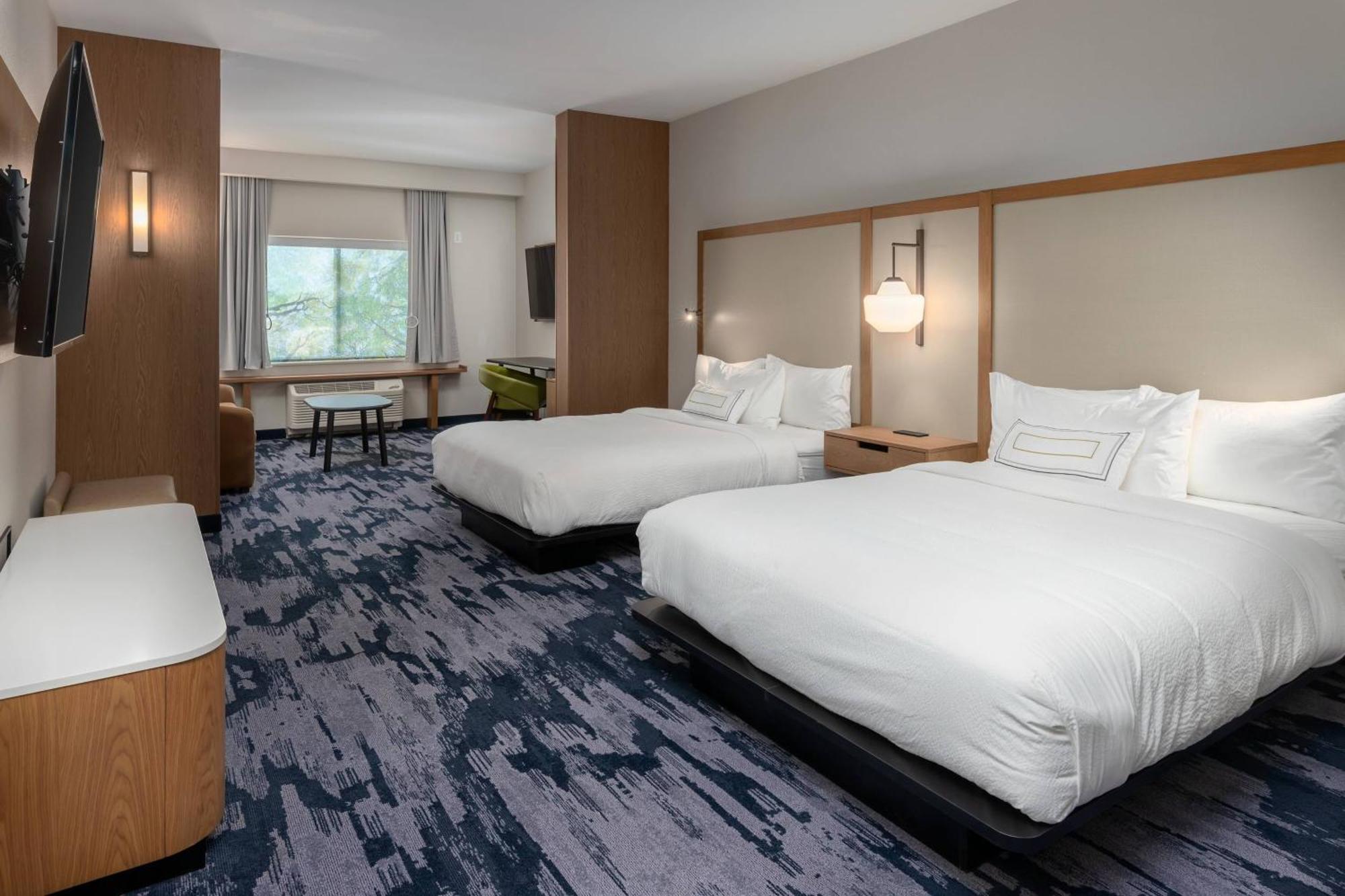 Fairfield Inn & Suites Morganton Historic Downtown Екстериор снимка