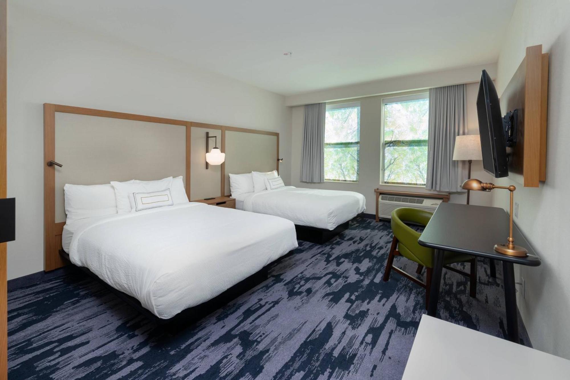 Fairfield Inn & Suites Morganton Historic Downtown Екстериор снимка